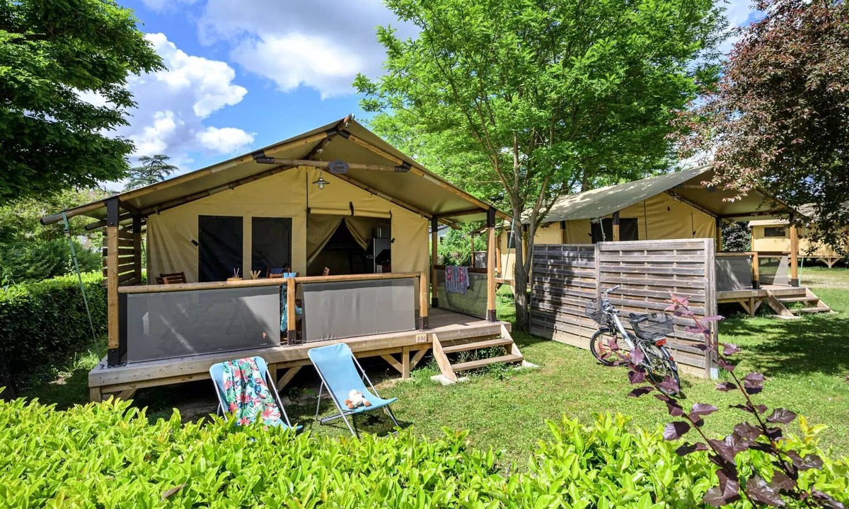 Vrbo Property | Hauterives