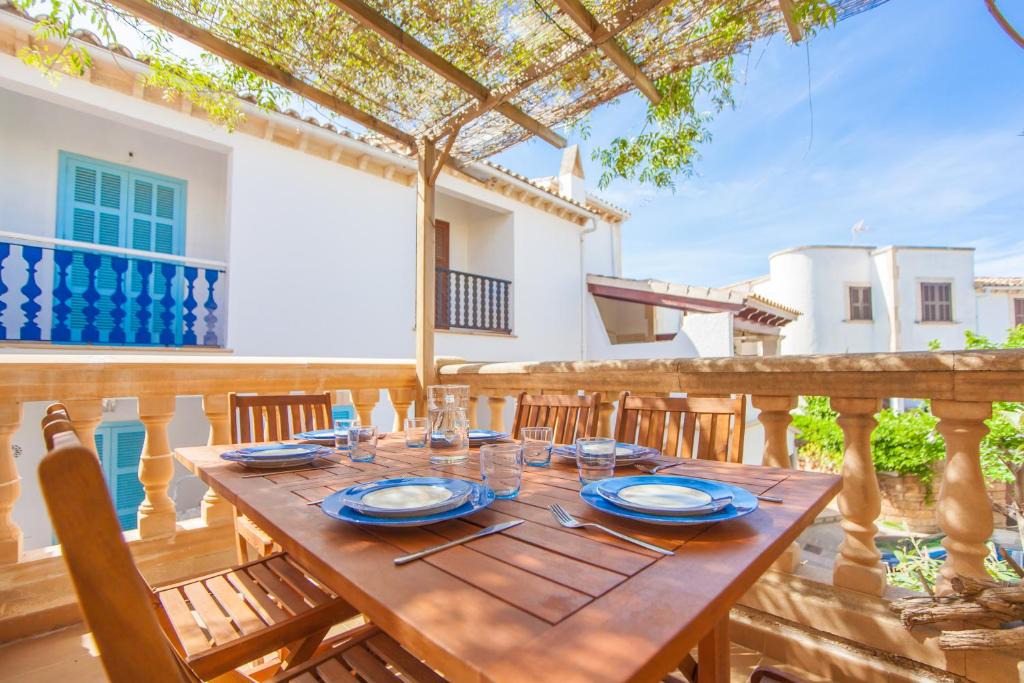 Cussó Sansó | Colonia de Sant Pere