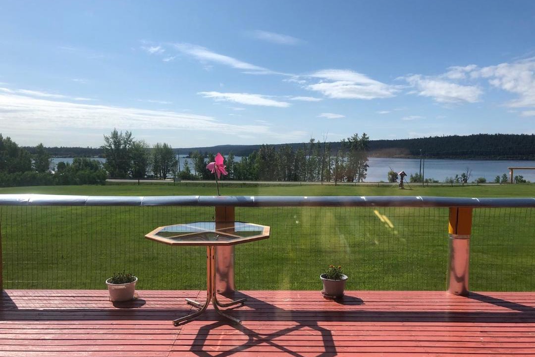 Cariboo Log | Lac La Hache