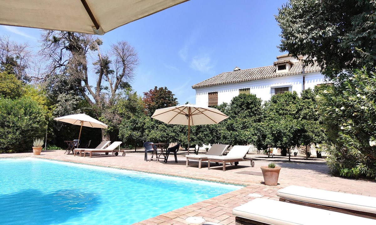 Rural Swimming The City Of Granada | Churriana de la Vega