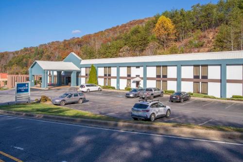 Hampton Inn Cherokee | Cherokee