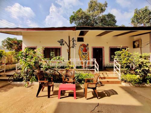 Cottage | Pachmarhi