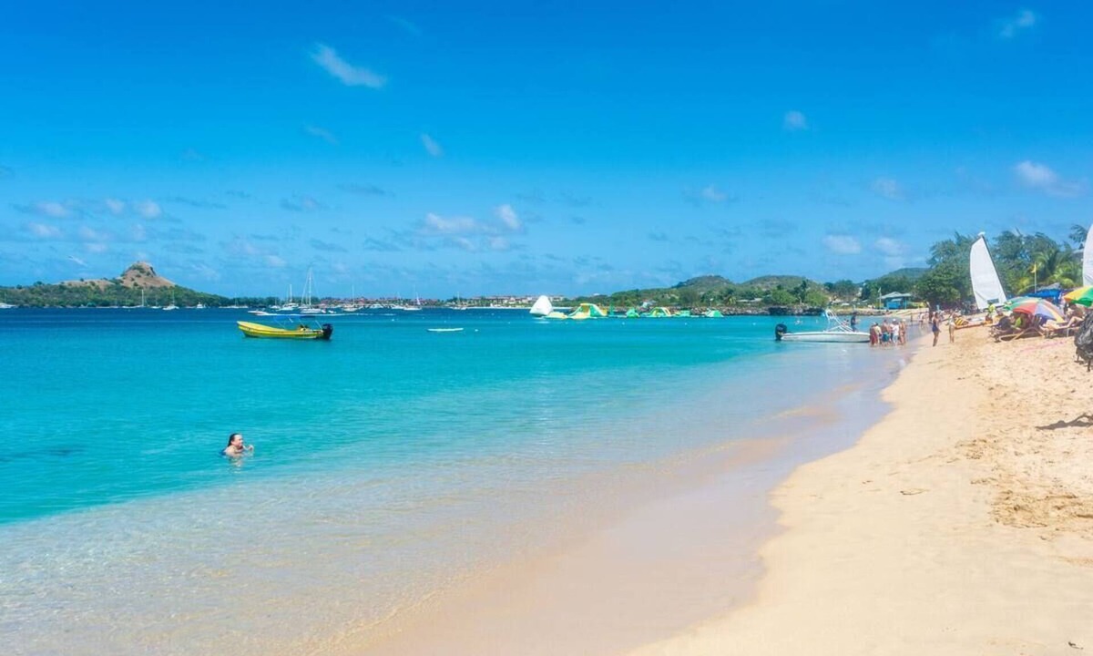 Cleopatra Gros | Rodney Bay
