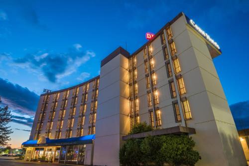 Coast Discovery Inn | Campbell River