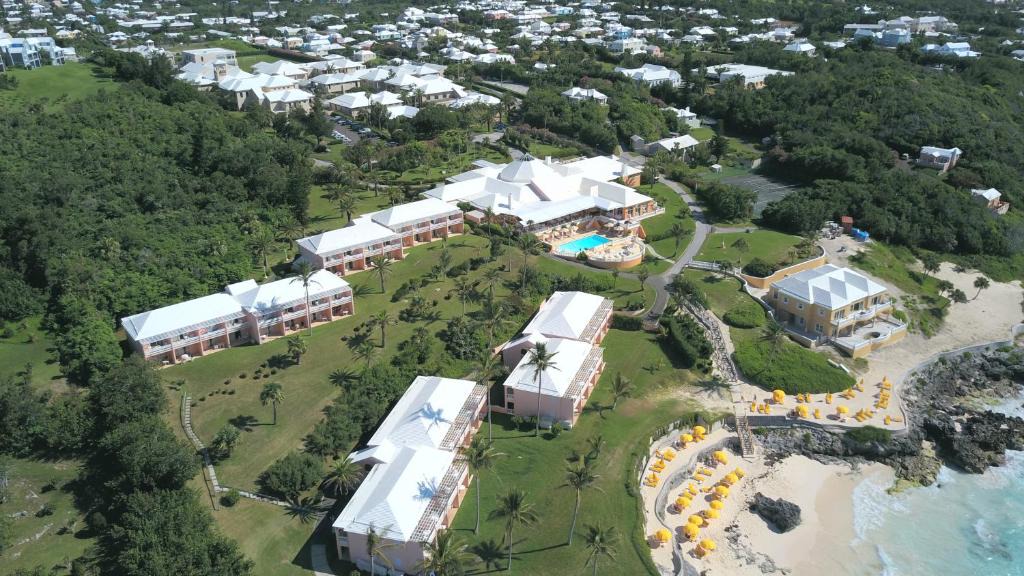 Reef Bermuda | Paget