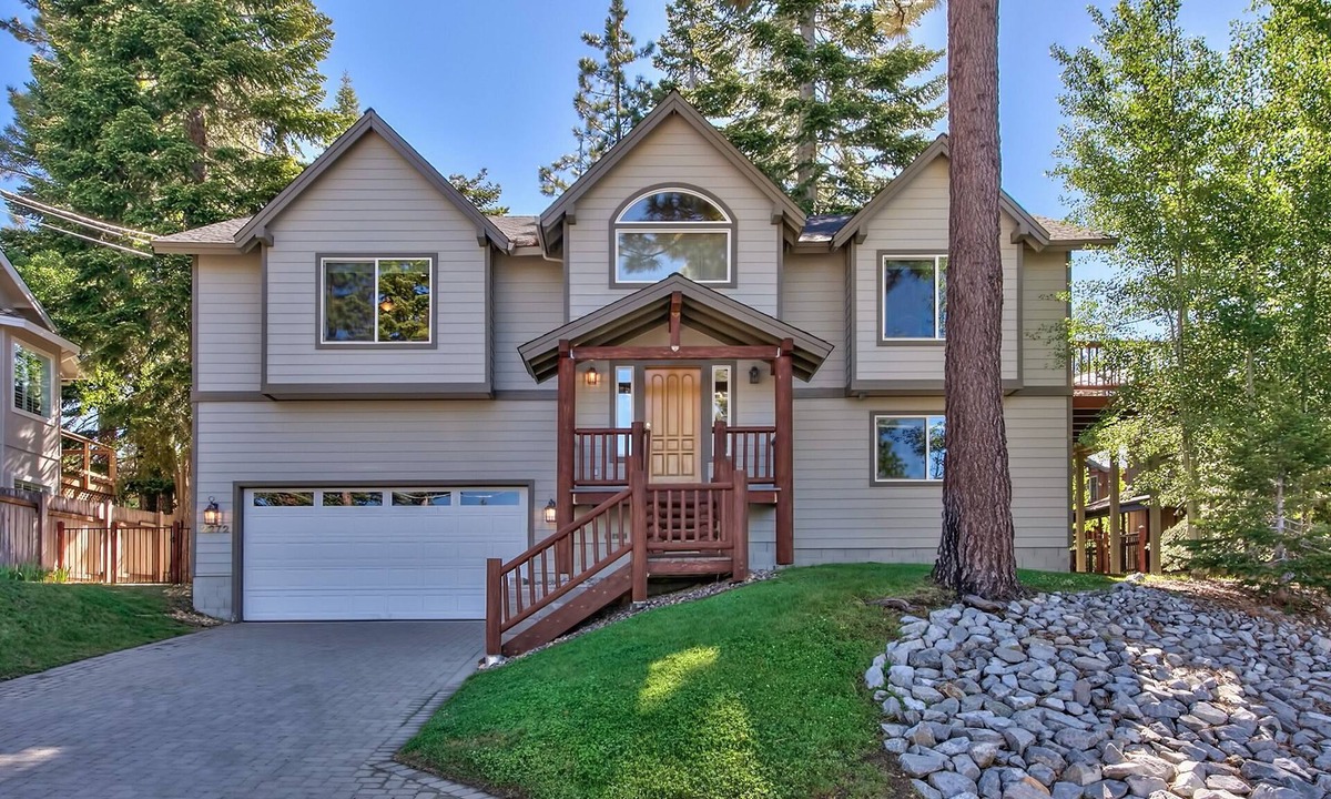 South Chalet Boutique Tahoe | Montgomery Estates