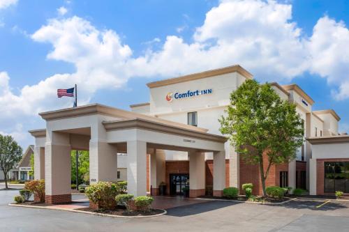 Hampton Inn Suites Heights | Richfield