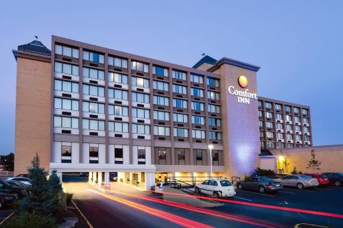 Comfort Inn Suites Event | Downtown Des Moines