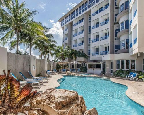 Comfort Inn | Levittown