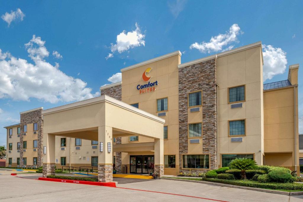 Comfort Inn Suites Southwest Freeway At Westpark | Baytown
