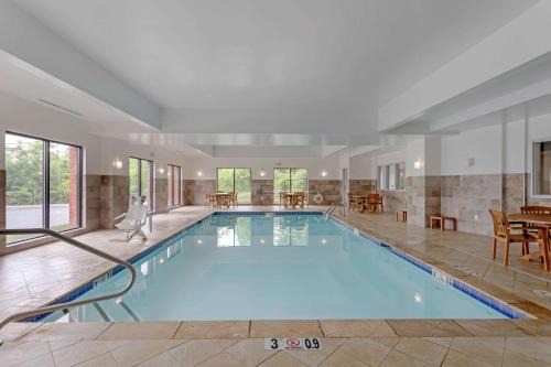 Comfort Suites Mt | Mount Juliet