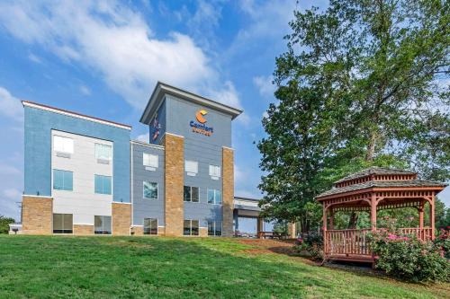 Comfort Suites Palestine | Palestine