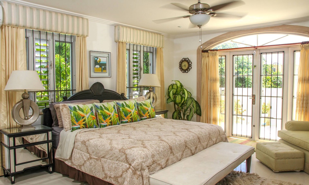 Cozy Residence | Warners