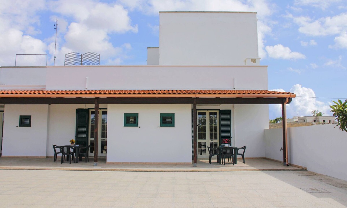 Mono Centopietre Castrignano Del Capo | Castrignano del Capo