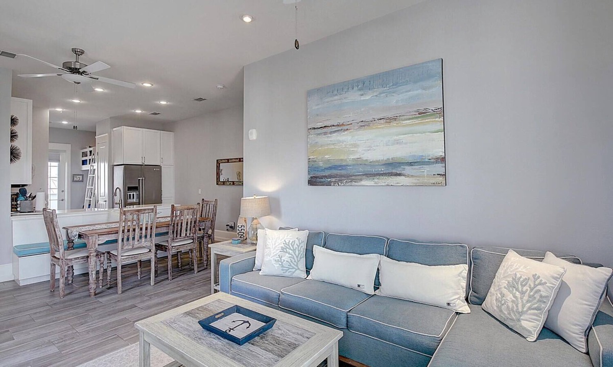 Courtyard | Cinnamon Shore
