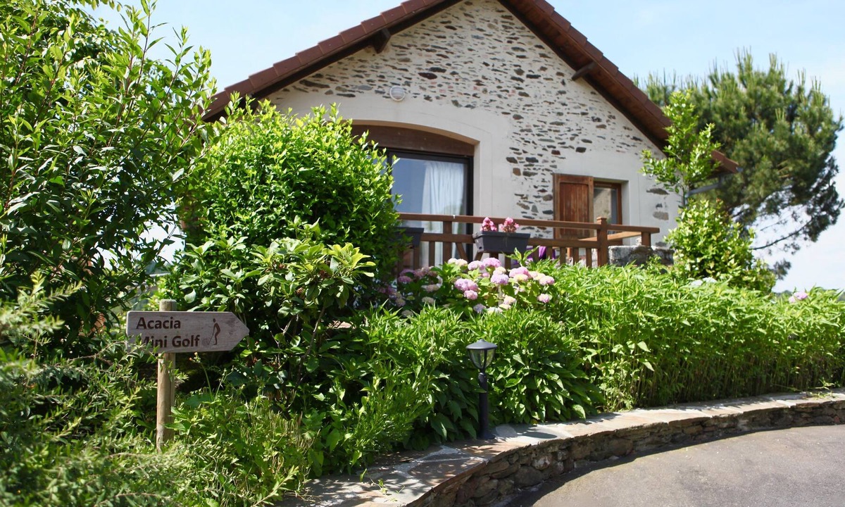 Cottage Pers | Linac