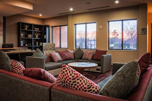 Courtyard | Norman