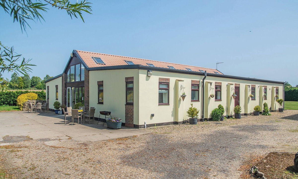Accommodation Hatfield Hornsea | Great Hatfield