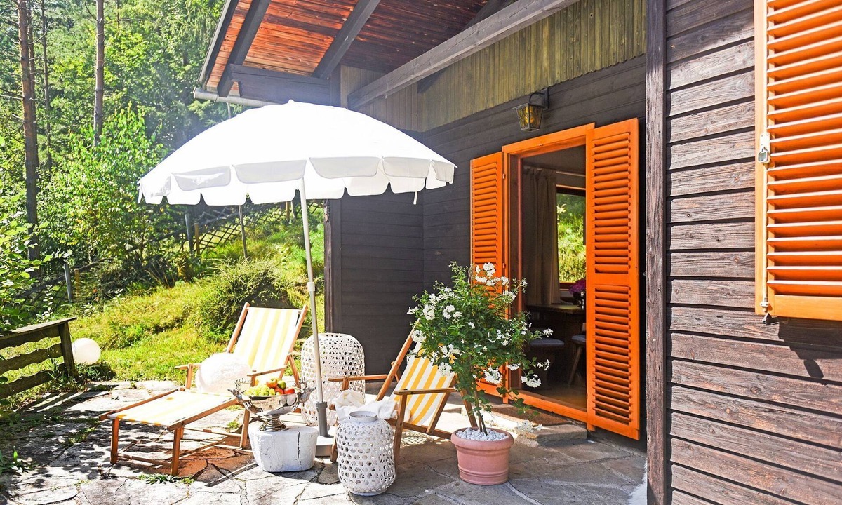 Cozy Chalet Garden | Molln