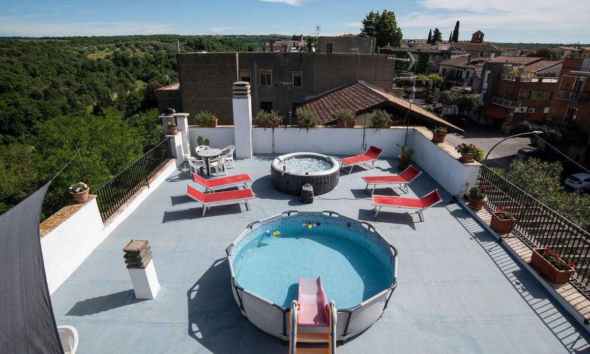 Accommodation Canino | Canino