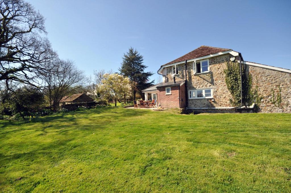 Culverwells | Axminster