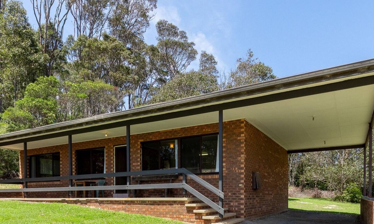 Cuttagee Beach Cottage | Barragga Bay