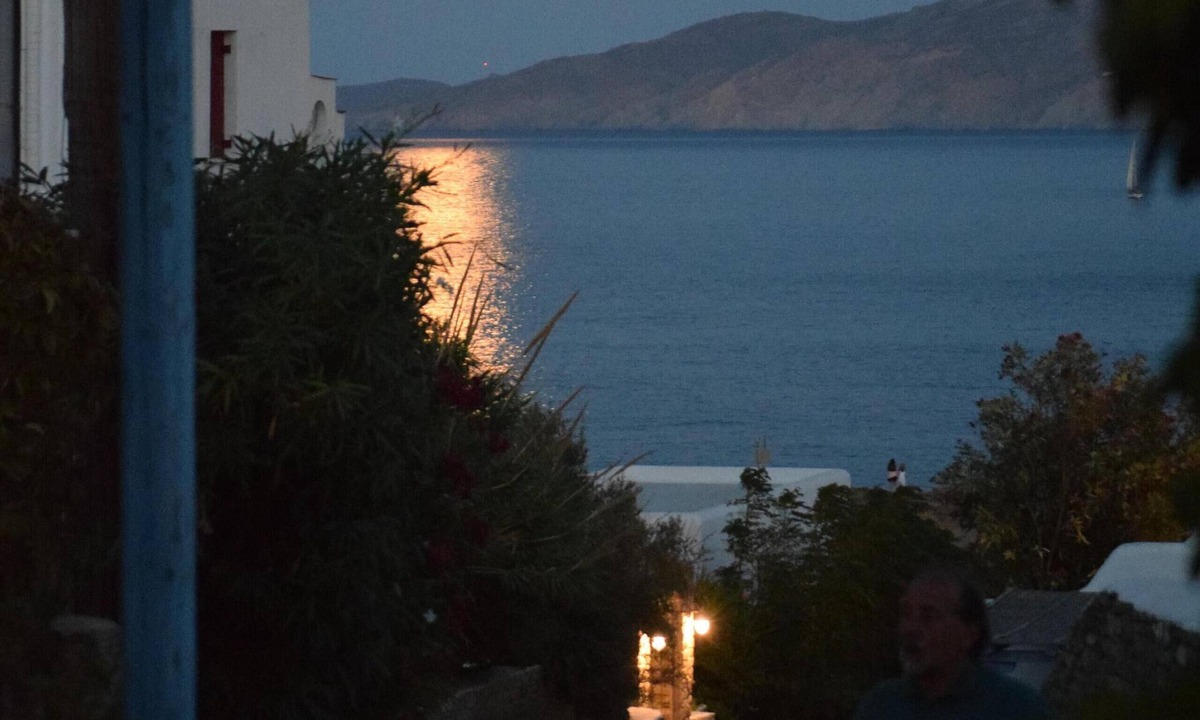 Θἔρως Theros Agios | Agios Sostis
