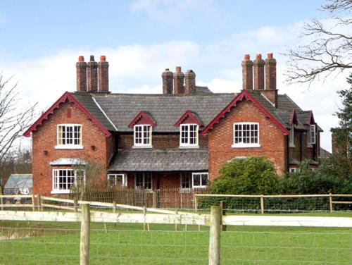 Dairy | Knutsford