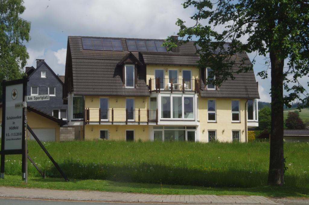 Das Gelbe Haus | Hildfeld