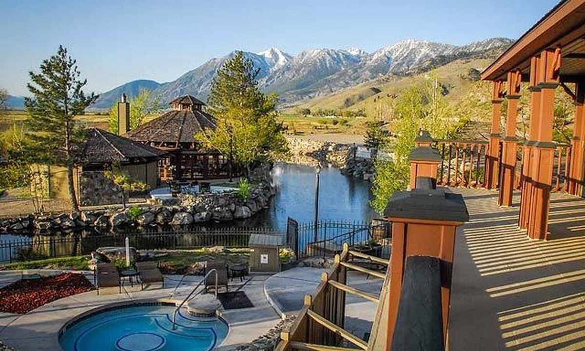 David Walley Resort Friday | Genoa