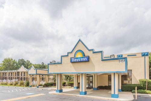 Days Inn | Camp Springs