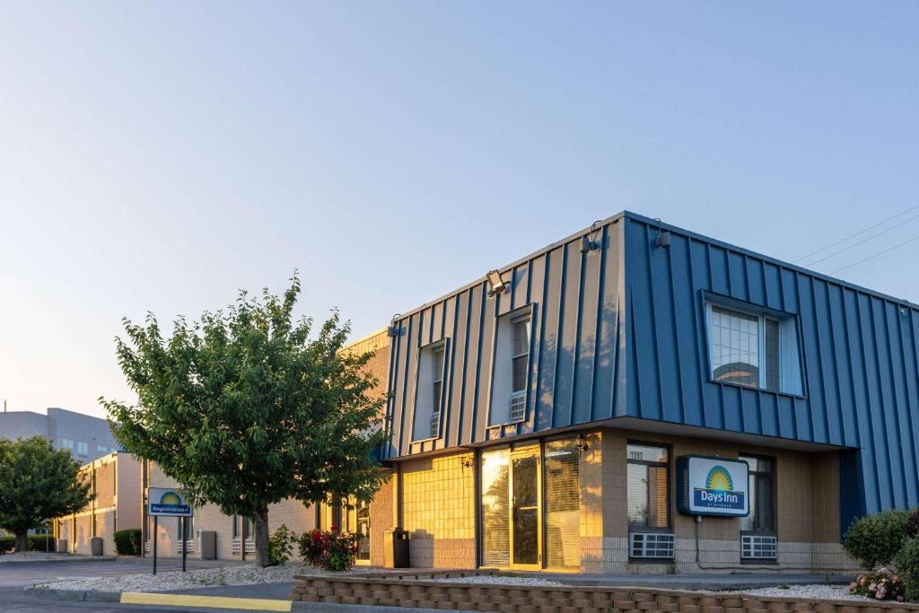 Days Inn | Winchester