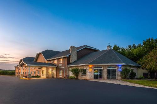 Days Inn | Kaukauna