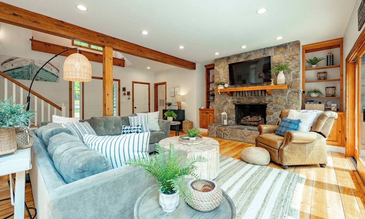 Lakefront Dock | Blakeslee