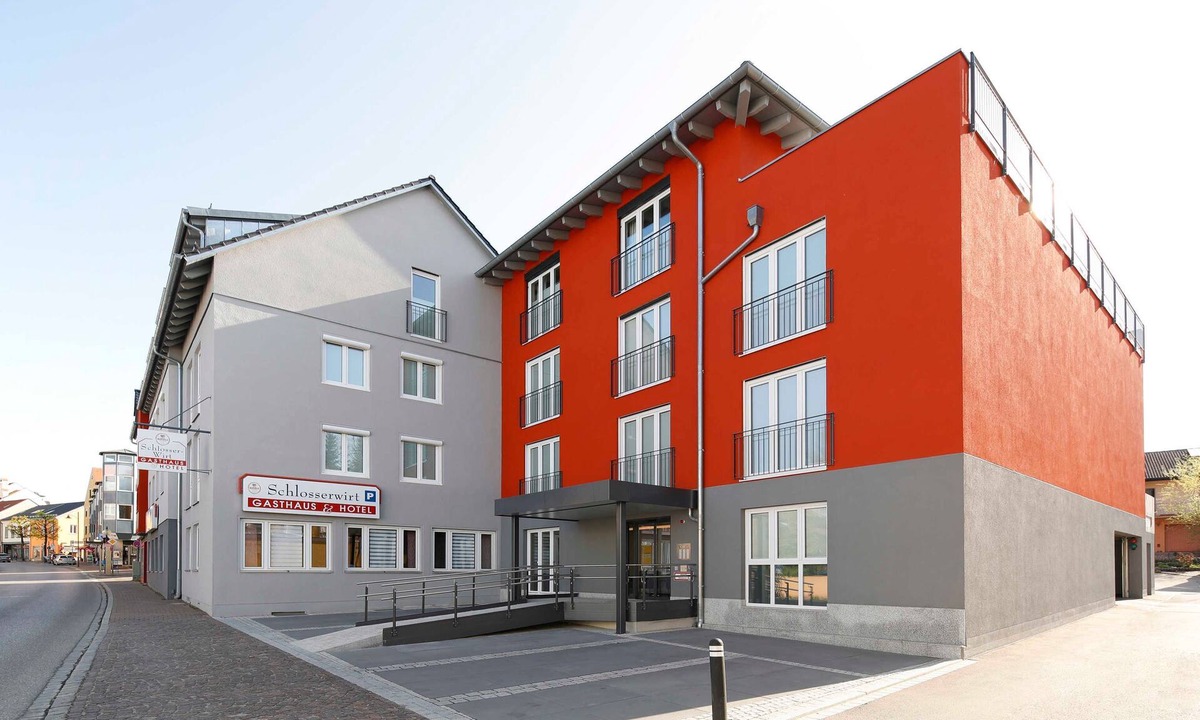 Hotel Boarding Schlosserwirt | Mering