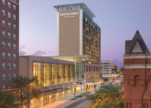 Doubletree | Cedar Rapids - Iowa City