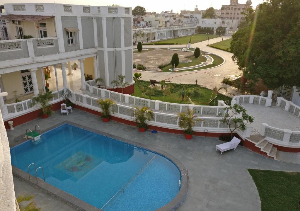 Dowlat Villas Palace | Himatnagar