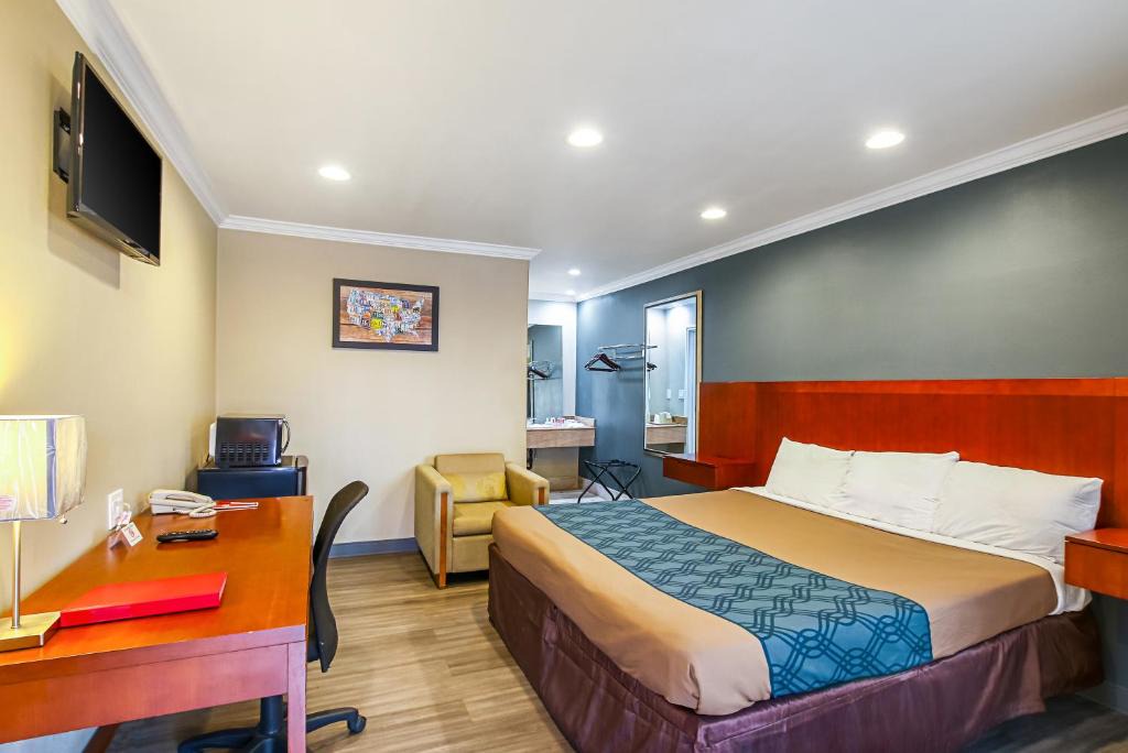 Econo Lodge San Bernardino | San Bernardino