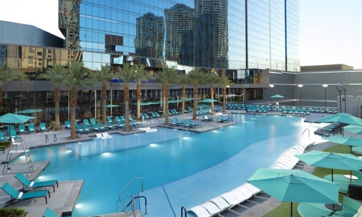Elara | Las Vegas
