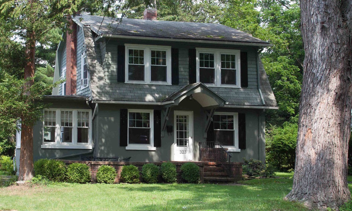 Enchanted Cottage Glen | West Elmira