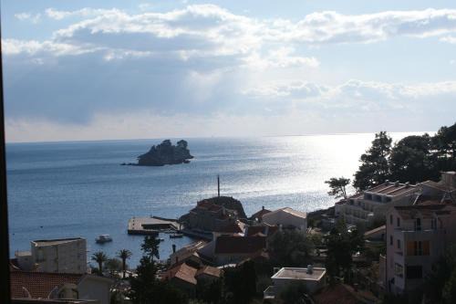 Engora | Petrovac