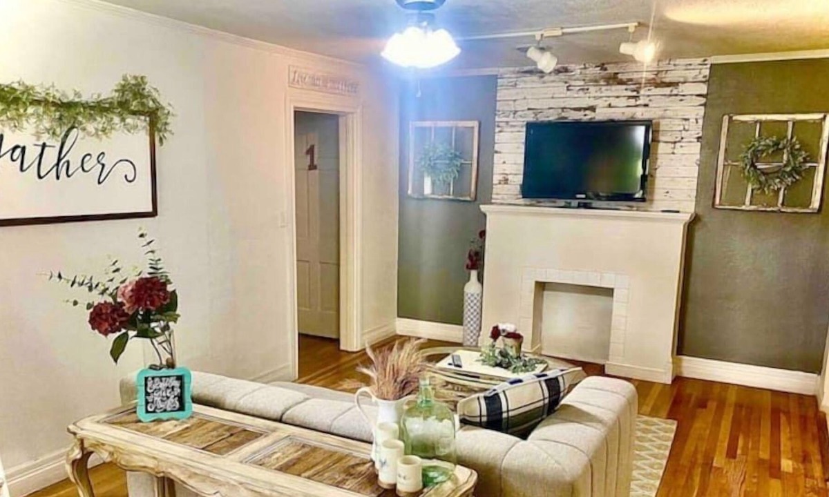 Cozy Amarillo | Amarillo