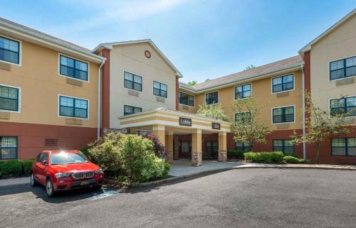 Stay America Suites Red Bank Middletown | Red Bank - Tinton Falls