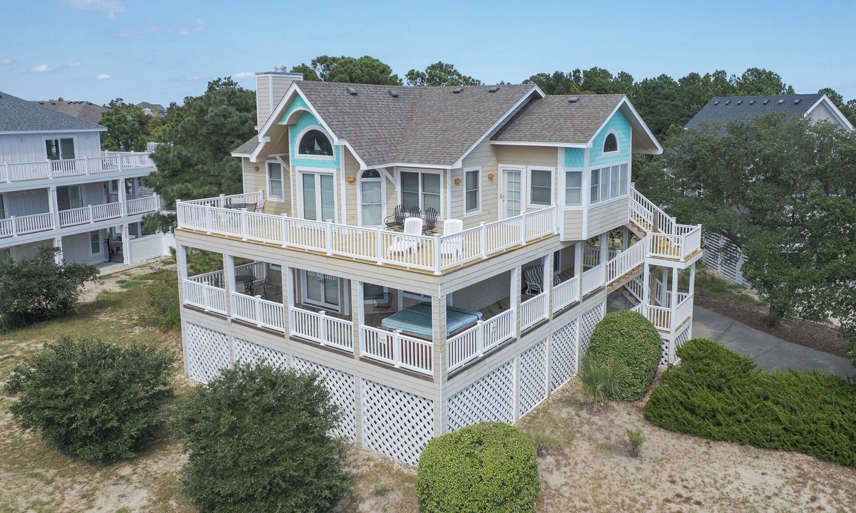 Corolla | Monteray Shores
