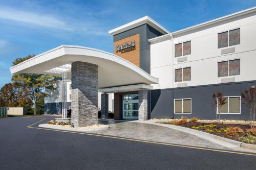 Inn | Greenbrier East