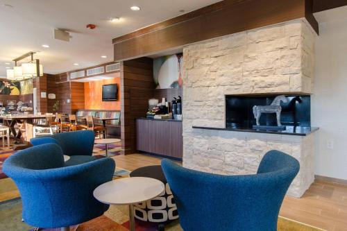 Fairfield Inn | Woodbridge