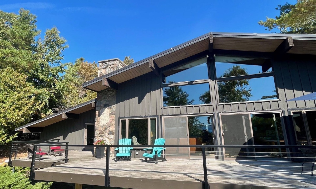 The Inn At Beulah Beach Crystal | Lake Township