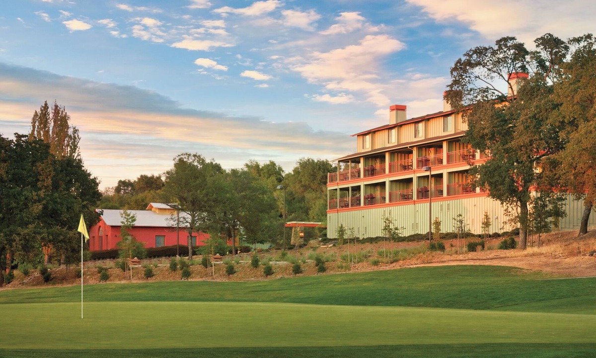 Fireplace Resort | Angels Camp