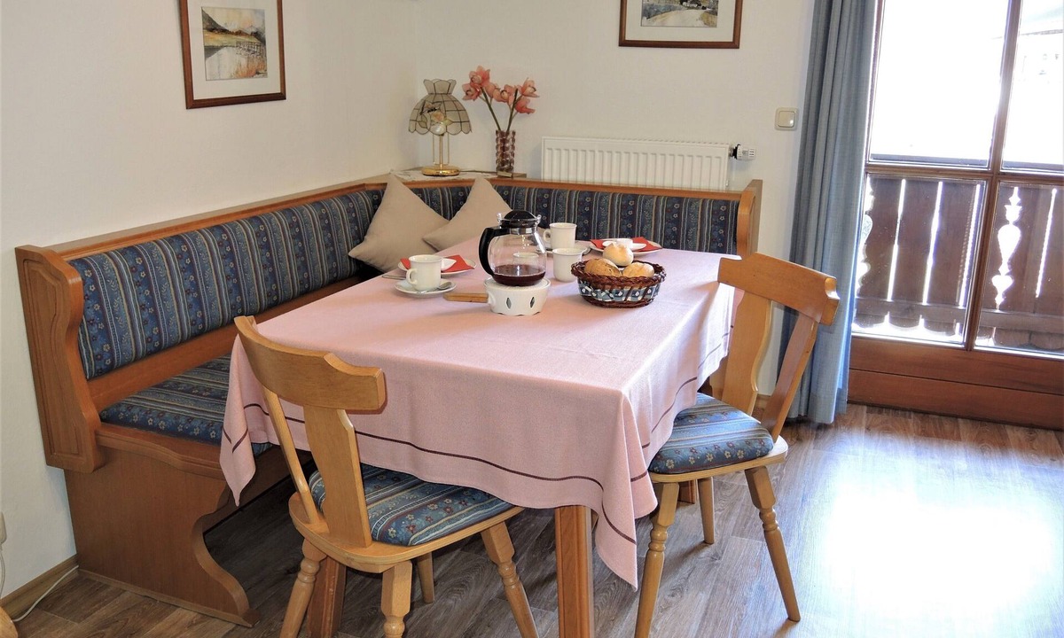 Ferienwohnung Nr Bis Personen Schlafzimmer Balkon | Schwob