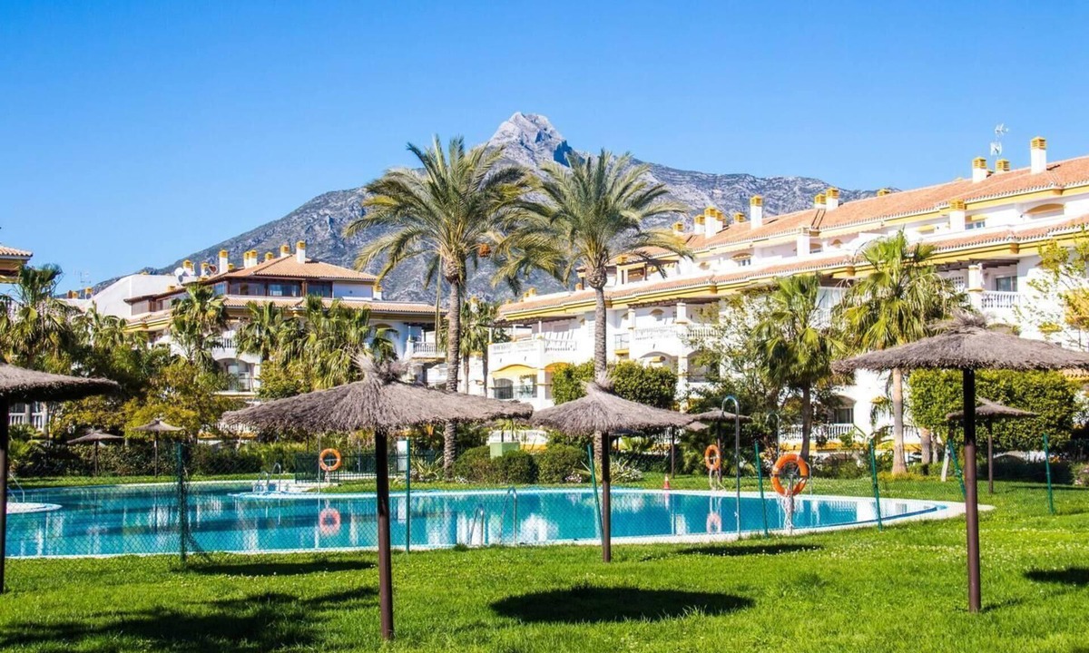 Dama Noche | Marbella